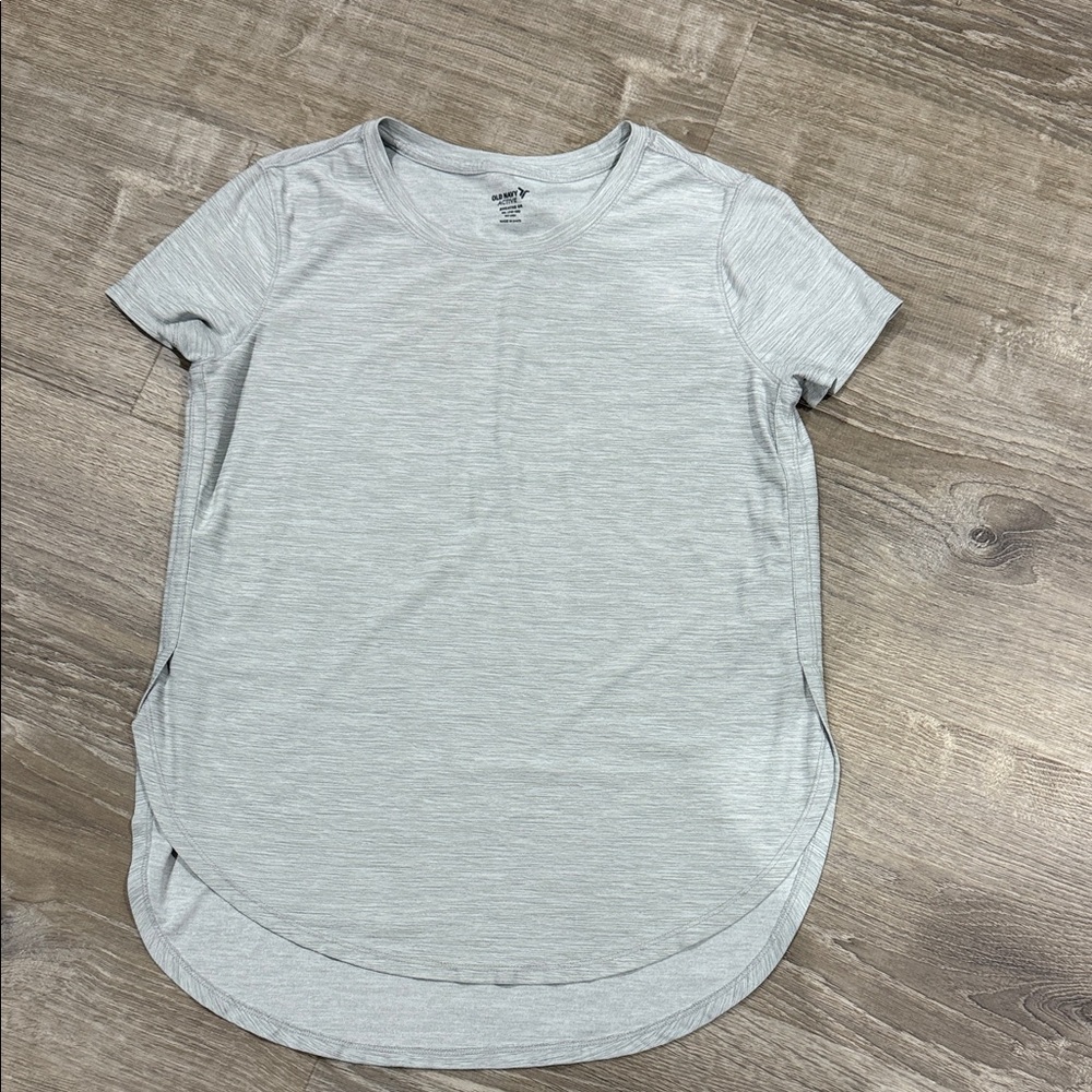 Old Navy Girls Active shirt